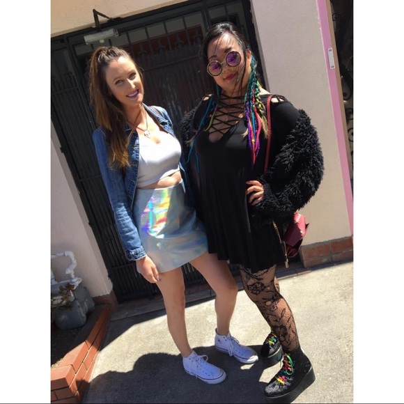 Holographic Skirt - Picture 8 of 9